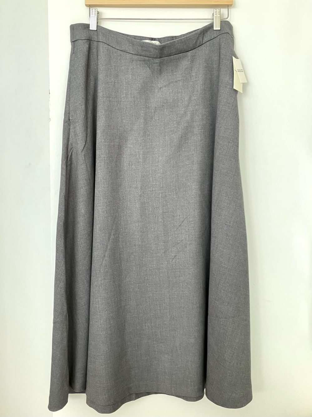 Abercrombie & Fitch Skirt (NWT)